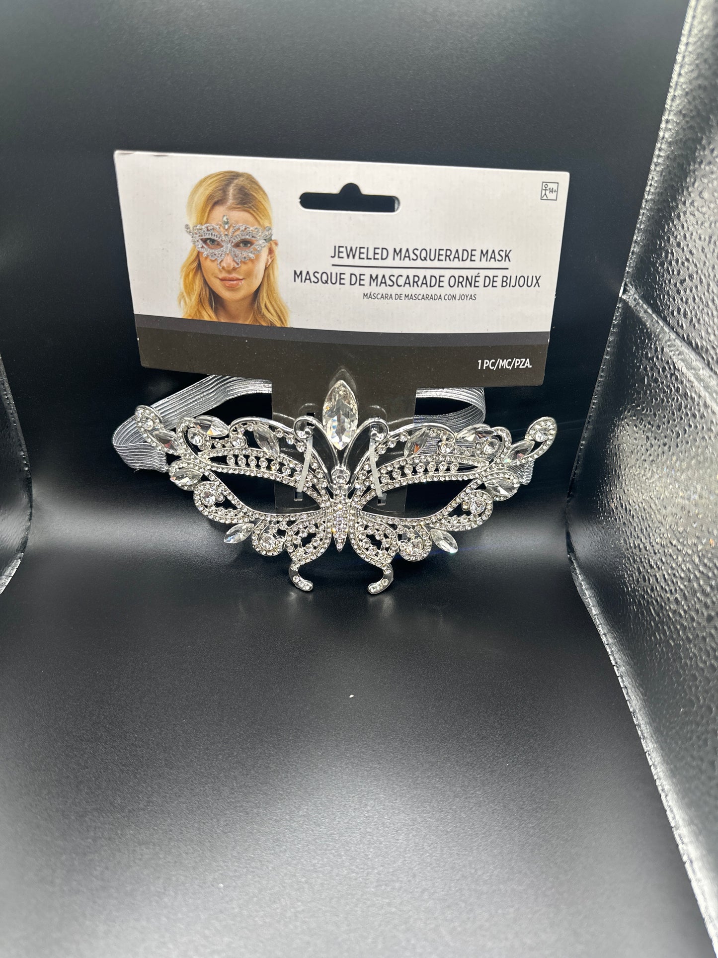 Jeweled masquerade mask